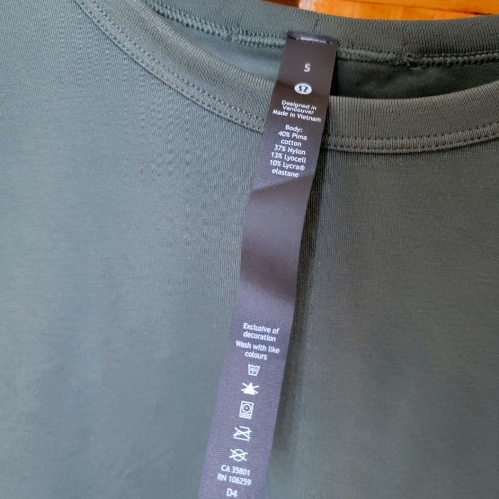 Lululemon long sleeve